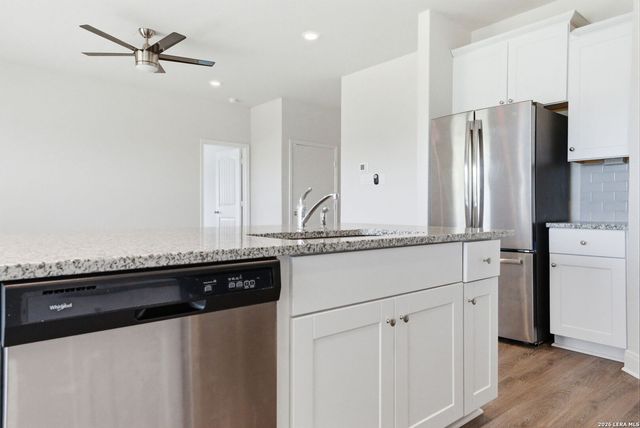 1325 Falls Grove, Seguin, TX 78155