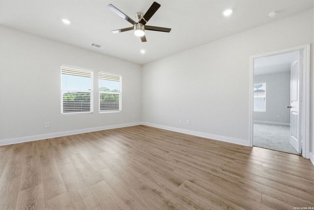 1325 Falls Grove, Seguin, TX 78155