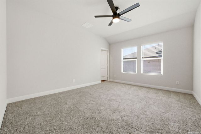 1325 Falls Grove, Seguin, TX 78155