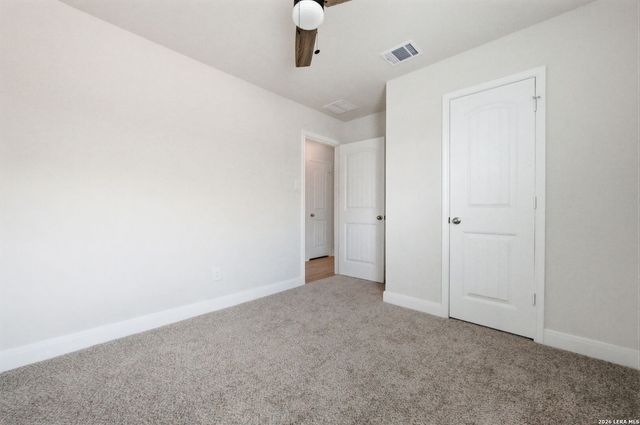 1325 Falls Grove, Seguin, TX 78155