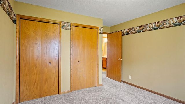 5211 E Hamilton Avenue, Eau Claire, WI 54701