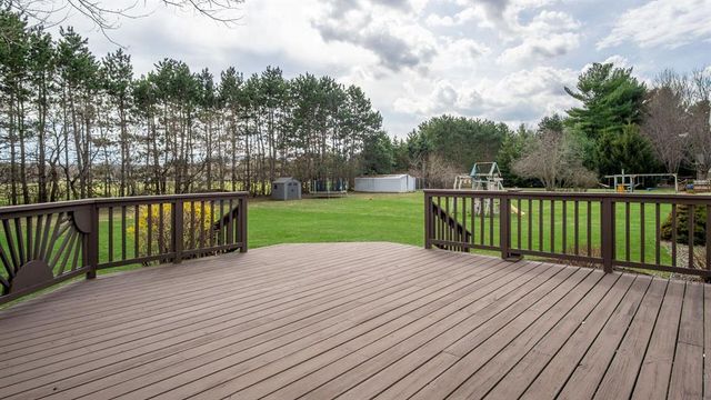 5211 E Hamilton Avenue, Eau Claire, WI 54701