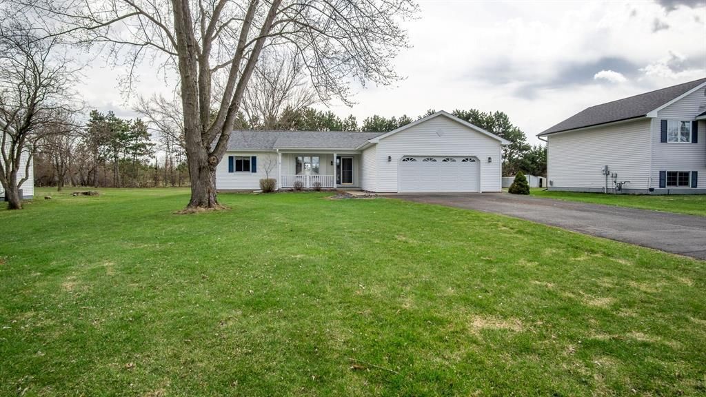5211 E Hamilton Avenue, Eau Claire, WI 54701