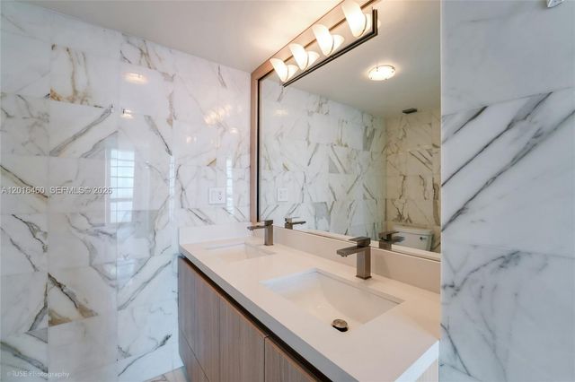 2451 Brickell Ave 20H, Miami, FL 33129