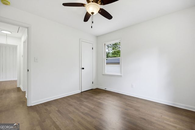 950 Dale Drive SW, Mableton, GA 30126