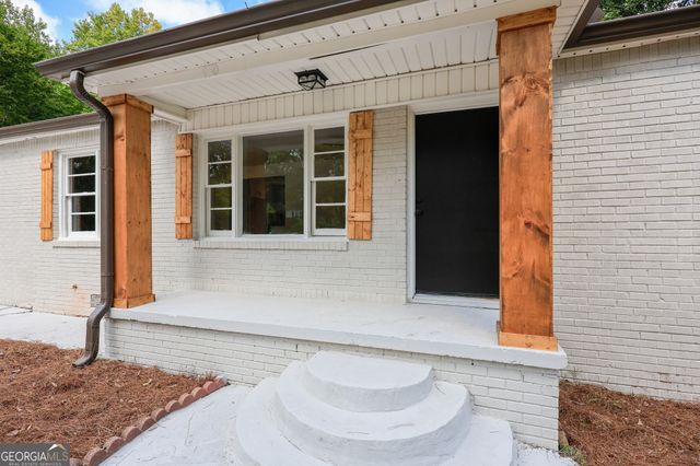 950 Dale Drive SW, Mableton, GA 30126