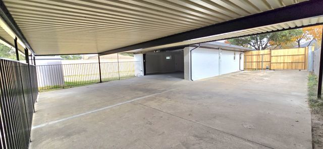 841 Norton Drive, Mesquite, TX 75149