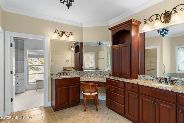 6608 Nightingale Bluff Ln, Louisville, KY 40241