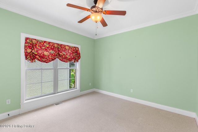 6608 Nightingale Bluff Ln, Louisville, KY 40241