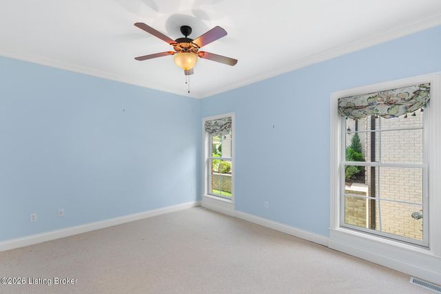 6608 Nightingale Bluff Ln, Louisville, KY 40241