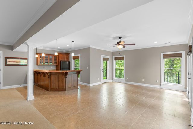 6608 Nightingale Bluff Ln, Louisville, KY 40241