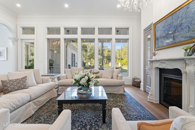 7561 Oakenshield Lane, Pass Christian, MS 39571