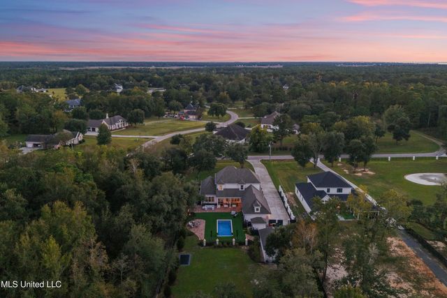 7561 Oakenshield Lane, Pass Christian, MS 39571