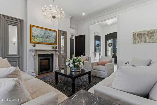 7561 Oakenshield Lane, Pass Christian, MS 39571