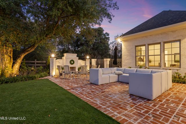 7561 Oakenshield Lane, Pass Christian, MS 39571