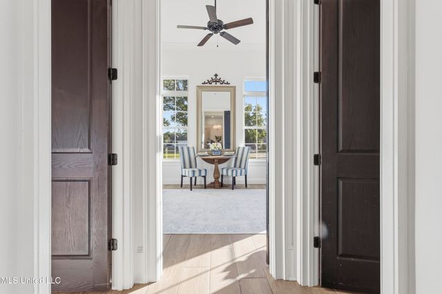 7561 Oakenshield Lane, Pass Christian, MS 39571