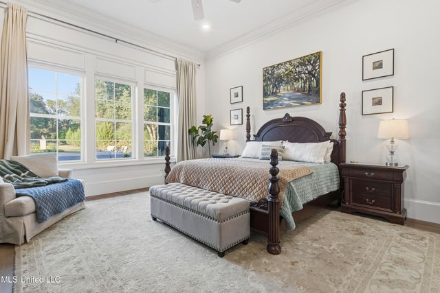 7561 Oakenshield Lane, Pass Christian, MS 39571