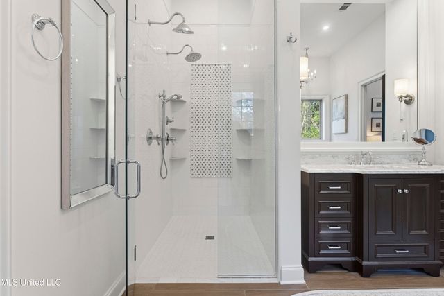 7561 Oakenshield Lane, Pass Christian, MS 39571