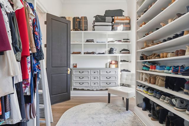 7561 Oakenshield Lane, Pass Christian, MS 39571