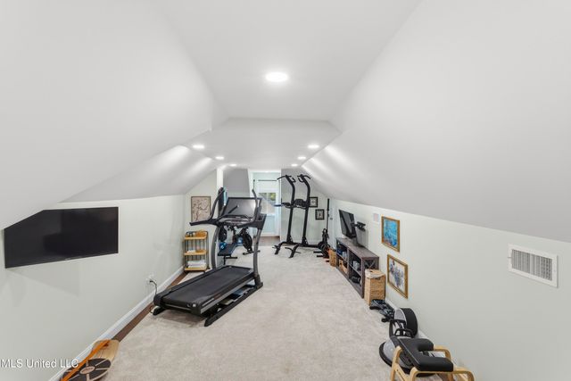 7561 Oakenshield Lane, Pass Christian, MS 39571