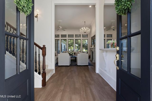 7561 Oakenshield Lane, Pass Christian, MS 39571