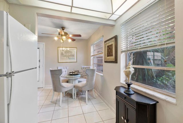 157 Flanders D, Delray Beach, FL 33484