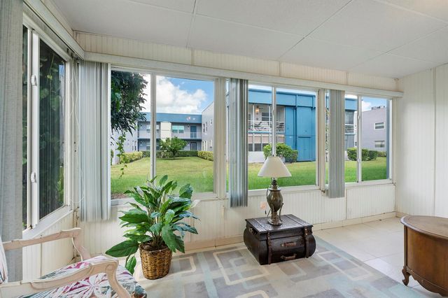 157 Flanders D, Delray Beach, FL 33484