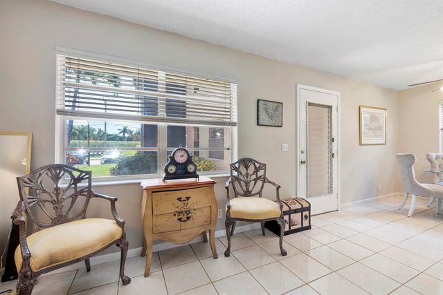 157 Flanders D, Delray Beach, FL 33484