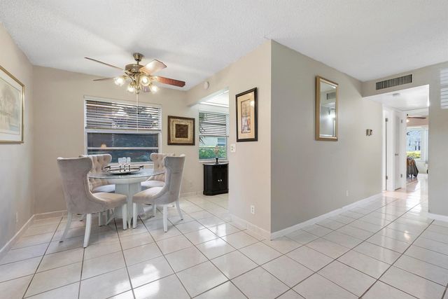 157 Flanders D, Delray Beach, FL 33484