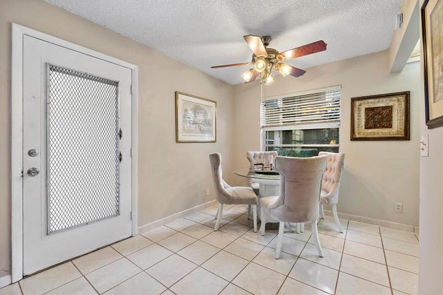 157 Flanders D, Delray Beach, FL 33484