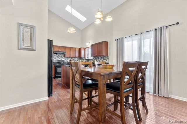 3710 Ridge View Drive, Trenton, MI 48183