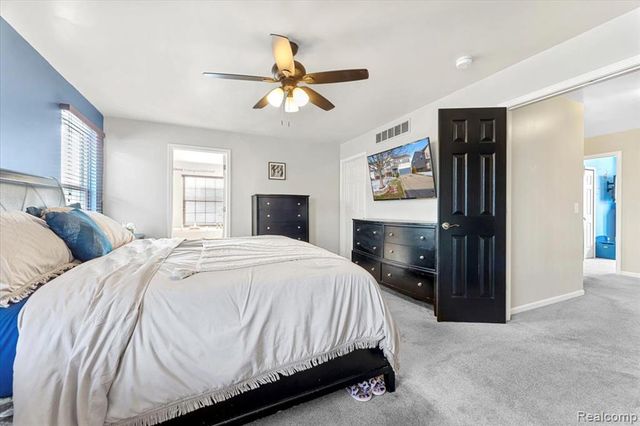 3710 Ridge View Drive, Trenton, MI 48183