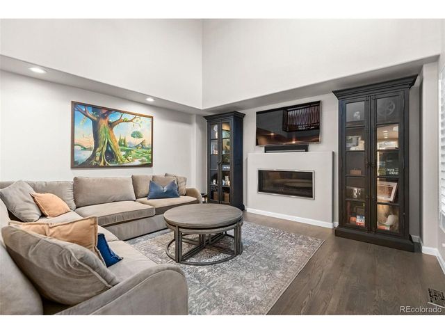 10380 E Lake Dr, Englewood, CO 80111