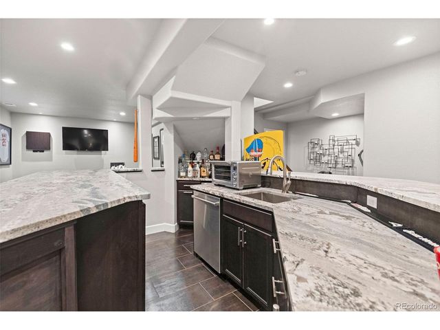 10380 E Lake Dr, Englewood, CO 80111