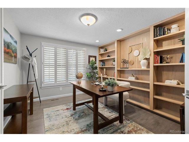 10380 E Lake Dr, Englewood, CO 80111