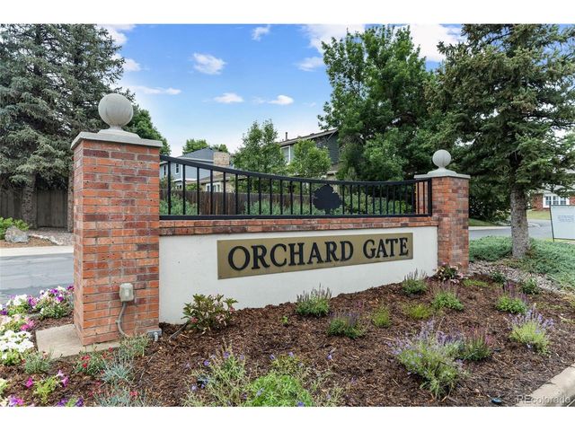 10380 E Lake Dr, Englewood, CO 80111