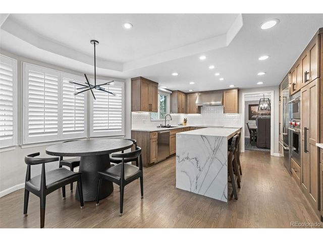 10380 E Lake Dr, Englewood, CO 80111