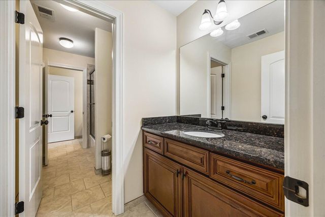 1020 OSTLERS WAY, Collierville, TN 38017