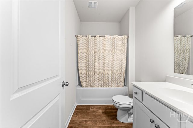 51 Wedge Circle, Richmond Hill, GA 31324