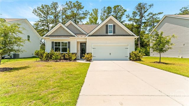 51 Wedge Circle, Richmond Hill, GA 31324