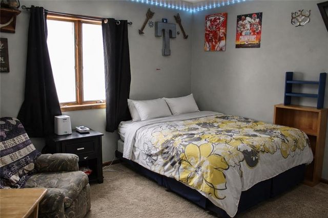 2017 Joy Street, Excelsior Springs, MO 64024