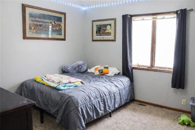 2017 Joy Street, Excelsior Springs, MO 64024