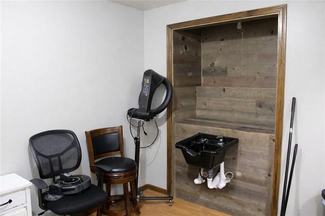 2017 Joy Street, Excelsior Springs, MO 64024