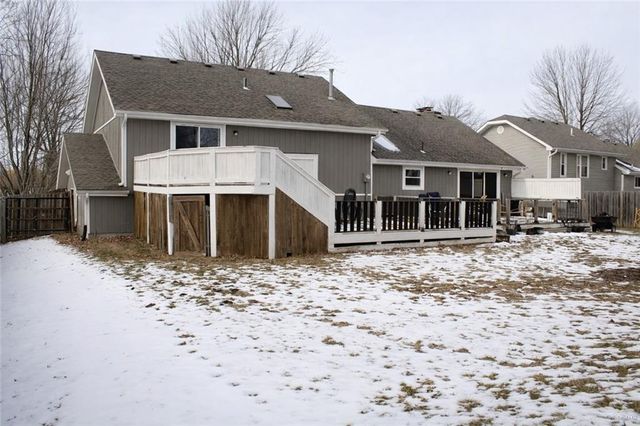 2017 Joy Street, Excelsior Springs, MO 64024