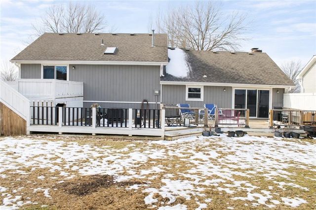 2017 Joy Street, Excelsior Springs, MO 64024