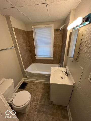 2627 Shriver Avenue, Indianapolis, IN 46208