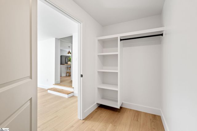 7527 Mapleleaf Drive, Spartanburg, SC 29303