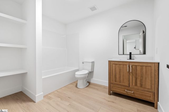 7527 Mapleleaf Drive, Spartanburg, SC 29303