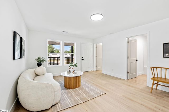 7527 Mapleleaf Drive, Spartanburg, SC 29303