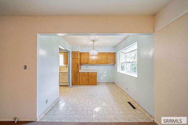 1711 Whitney Street, Idaho Falls, ID 83402